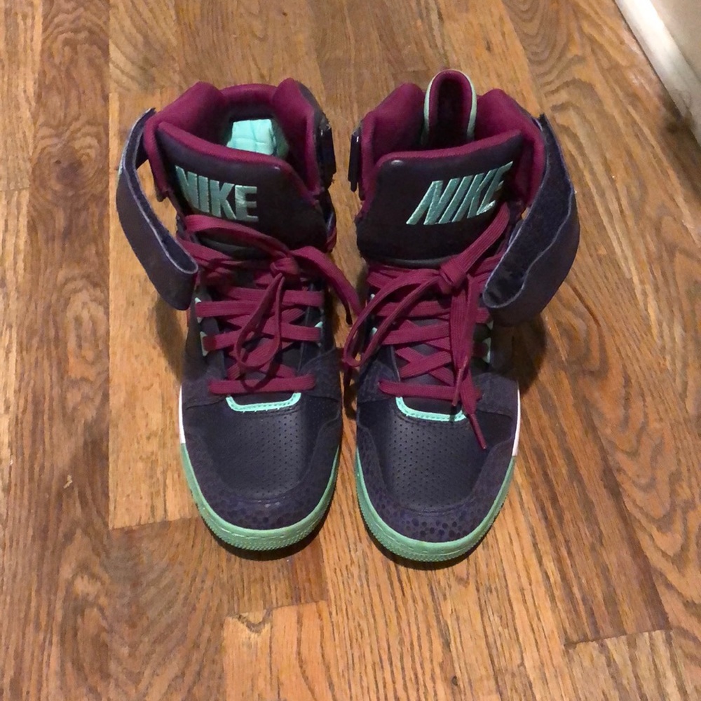 Nike wedge platform sneakers RETRO